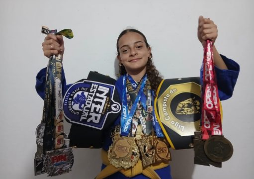 Atleta campista de 12 anos conquista ouro em competição internacional de Jiu-Jitsu Atleta campista de 12 anos conquista ouro em competição internacional de Jiu-Jitsu