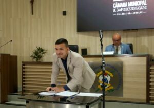 Bruno Vianna retorna à Câmara de Campos; ele é suplente de Maicon Cruz que se licenciou do cargo