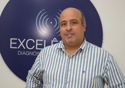 Clínica Excelência com foco em tecnologia, precisão e atendimento humanizado Clínica Excelência com foco em tecnologia, precisão e atendimento humanizado