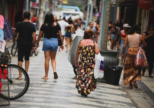 Comércio de Campos poderá funcionar no feriado do Santíssimo Salvador Comércio de Campos poderá funcionar no feriado do Santíssimo Salvador