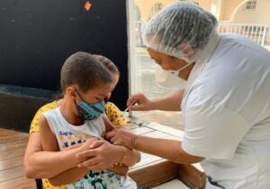 Dia D da Multivacinação aplica mais de 5 mil doses em Campos; campanha tem prosseguimento Dia D da Multivacinação aplica mais de 5 mil doses em Campos; campanha tem prosseguimento