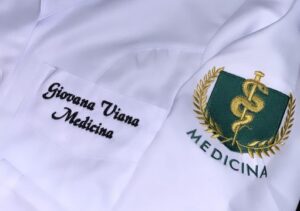 Estudante campista de medicina faz vaquinha virtual para arrecadar valor da matrícula