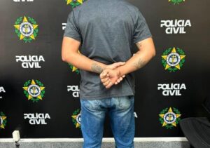 Foragido há 20 anos, homem é preso em São Sebastião por matar amante de ex-esposa a tiros