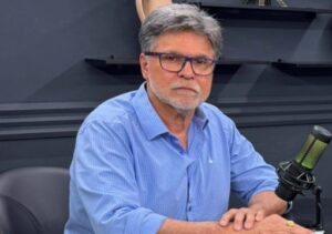 J3Cast recebe Edilbert Pellegrini, diretor da FMC, que fala sobre saúde mental, ciência e doenças de pele
