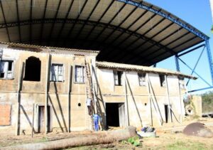 Prefeitura inicia escoramento do Solar dos Ayrizes diante de grave situação estrutural