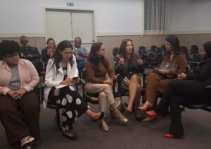 Rede de proteção à mulher discute fortalecimento de políticas públicas em Campos