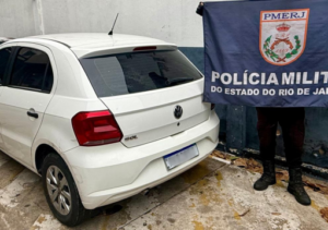 Câmeras do CCO ajudam PM a localizar veículo clonado; motorista é detido Câmeras do CCO ajudam PM a localizar veículo clonado; motorista é detido