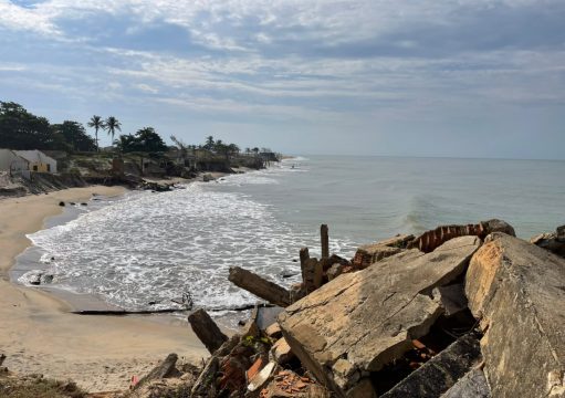 Estudo de R$ 5,6 milhões avalia soluções para erosão em Atafona e no Açu Estudo de R$ 5,6 milhões avalia soluções para erosão em Atafona e no Açu