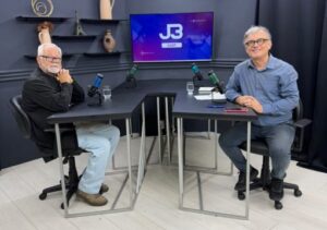 J3Cast recebe o poeta Artur Gomes que fala de seu novo livro inspirado em Drummond