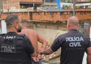Suspeito de se passar por Luís Castro, técnico do Grêmio, e pedir PIX para jogadores é preso em Itaperuna