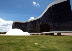 TSE recebe mais de 50 mil denúncias de propaganda irregular nas eleições
