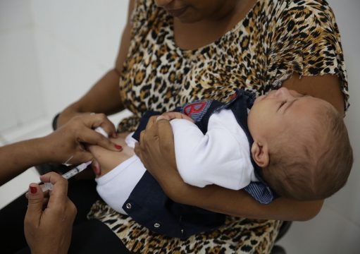 Campos e o alerta para reforço da vacinação contra o sarampo Campos e o alerta para reforço da vacinação contra o sarampo