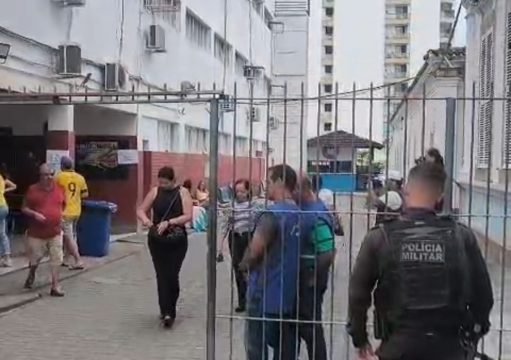 Campos tem 370 mil eleitores que votam em 1.190 seções espalhadas pelo município Campos tem 370 mil eleitores que votam em 1.190 seções espalhadas pelo município