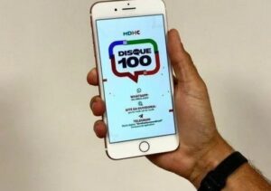Disque 100 teve 350% de aumento nas denúncias de violência política durante as eleições Disque 100 teve 350% de aumento nas denúncias de violência política durante as eleições