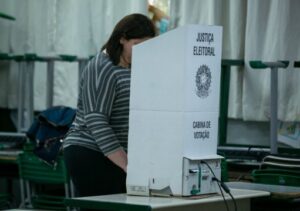 Eleições 2026: veja a ordem de votação na urna eletrônica