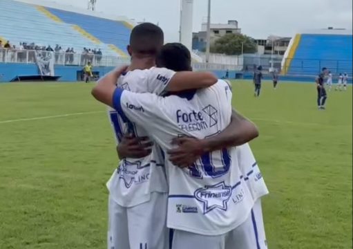Goytacaz vence a Carapebus fora de casa e assume o terceiro lugar na tabela da Série B1 Goytacaz vence a Carapebus fora de casa e assume o terceiro lugar na tabela da Série B1