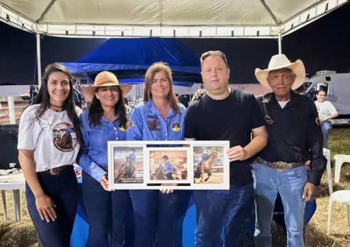 Jovem bicampeão brasileiro de hipismo que morreu em acidente é homenageado na Fundação Rural de Campos Jovem bicampeão brasileiro de hipismo que morreu em acidente é homenageado na Fundação Rural de Campos