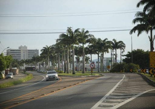 Mais de 496 mil veículos devem passar pela BR-101 durante o feriado de Finados Mais de 496 mil veículos devem passar pela BR-101 durante o feriado de Finados