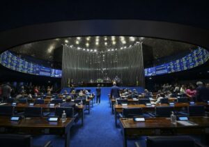 Senado deve votar PEC que prevê fim da escala 6×1 na próxima quarta-feira